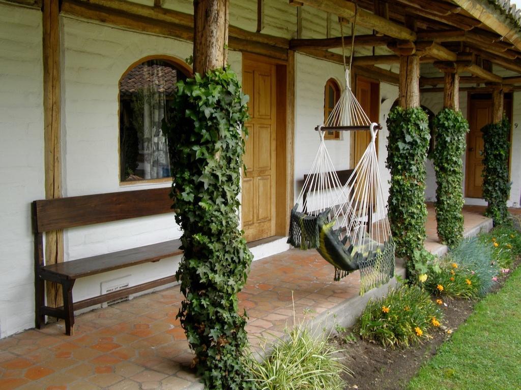 Hostería Hotel Cuello de Luna - Cotopaxi - Country Inn Lasso Exterior foto